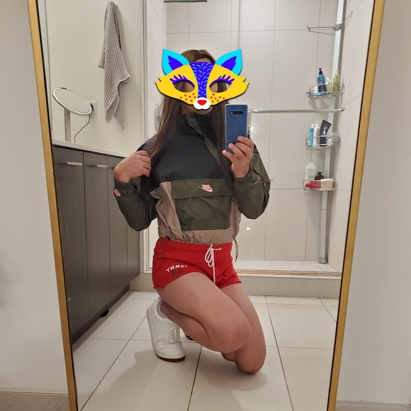 Nike jacket - Picture 2 of 5